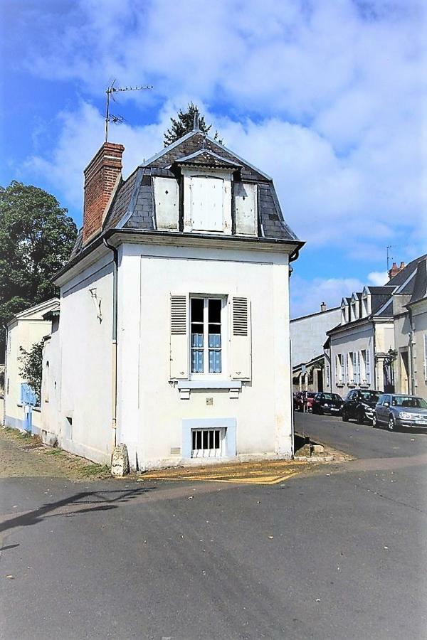 Maison Bourges Exteriör bild